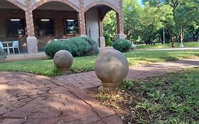 Tsumeb Theatre Guesthouse